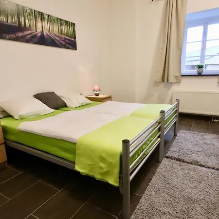 Barteshaus Hoffelt 12 Personen Wincrange